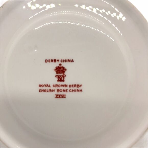 Royal Crown Derby Red Aves China Teacup Saucer - Picture 11 of 14